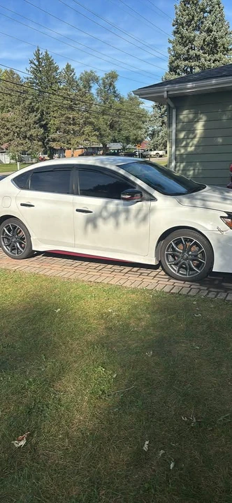 2019 Nissan Sentra 7th Gen - Image 9 of 11