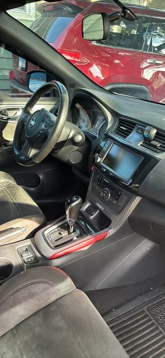 2019 Nissan Sentra 7th Gen - Image 6 of 11
