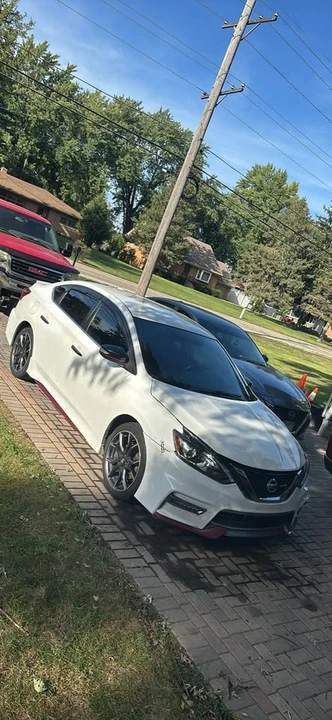 2019 Nissan Sentra 7th Gen - Image 10 of 11