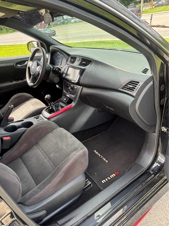2019 Nissan Sentra 7th Gen - Image 13 of 15
