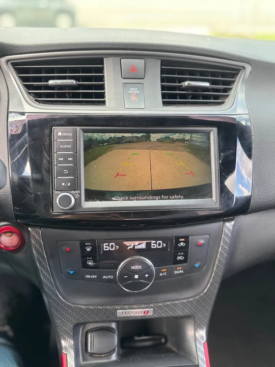 2019 Nissan Sentra 7th Gen - Image 12 of 15