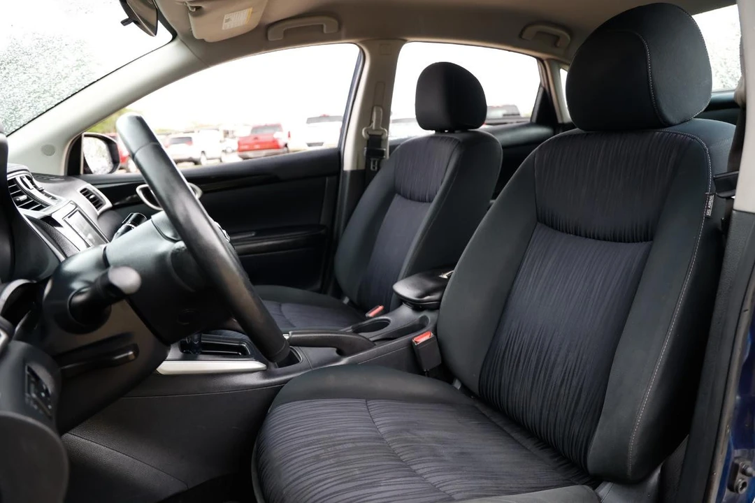 2019 Nissan Sentra 7th Gen - Image 6 of 21