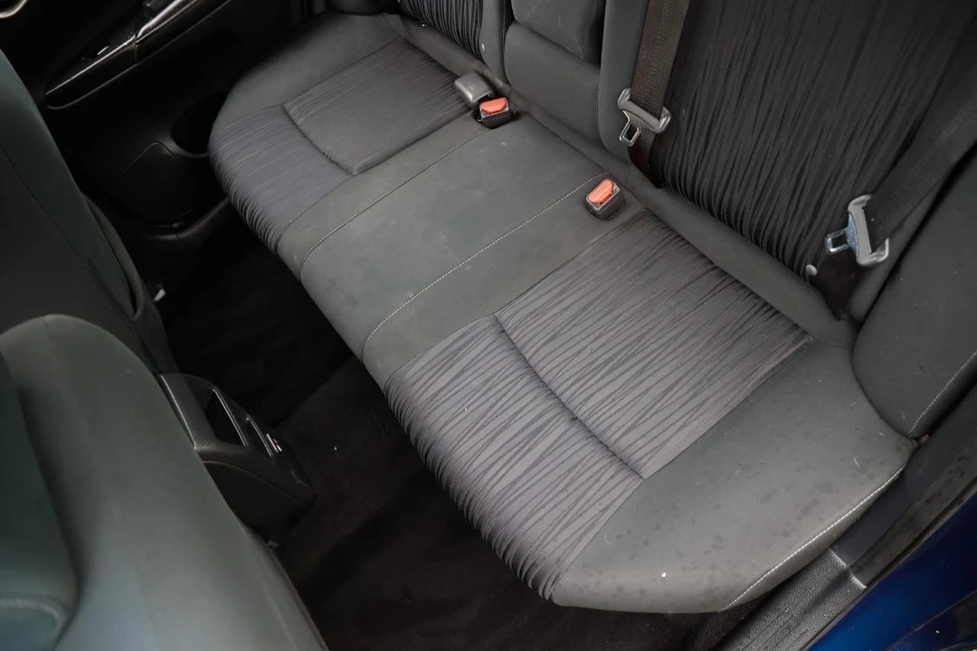 2019 Nissan Sentra 7th Gen - Image 10 of 21