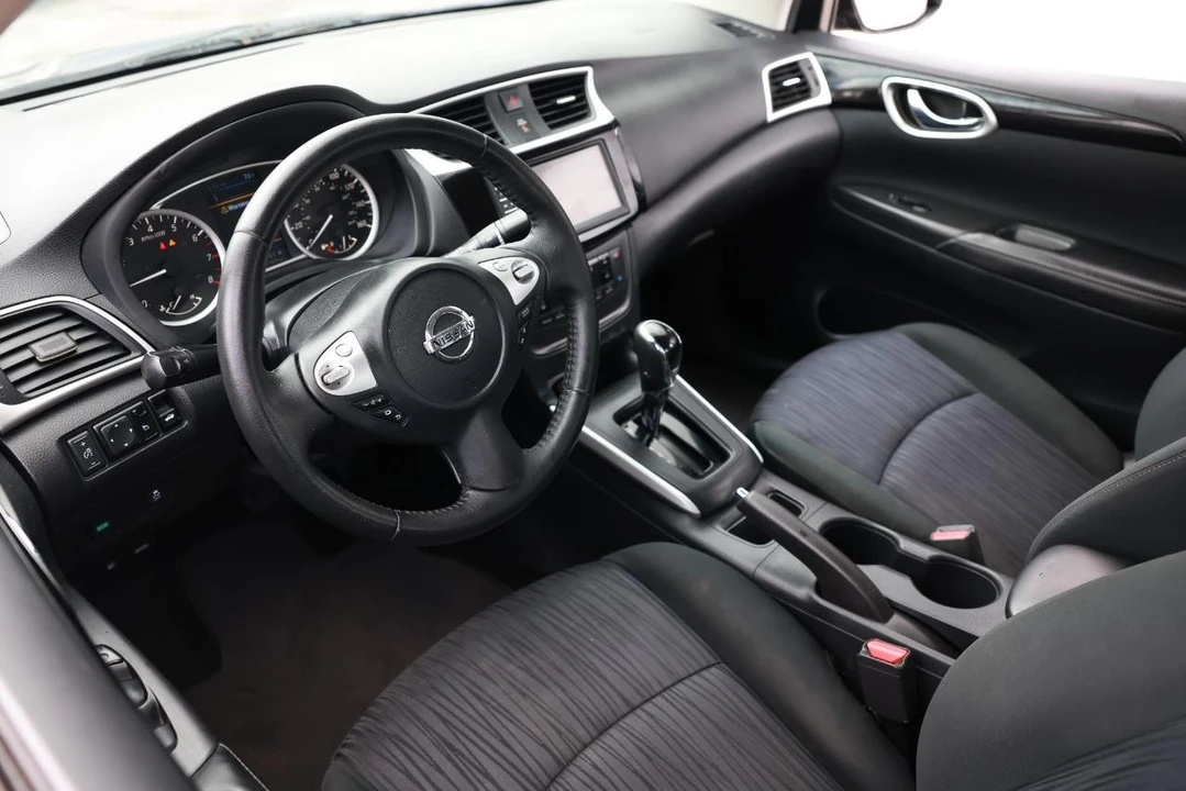 2019 Nissan Sentra 7th Gen - Image 4 of 21
