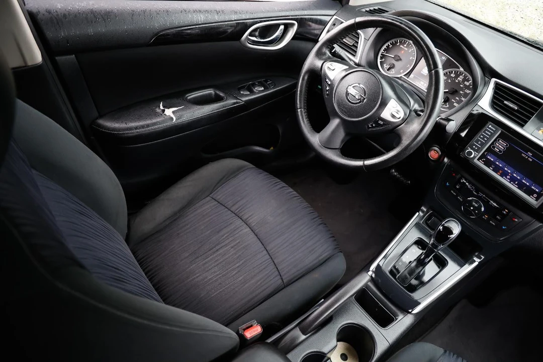 2019 Nissan Sentra 7th Gen - Image 20 of 21