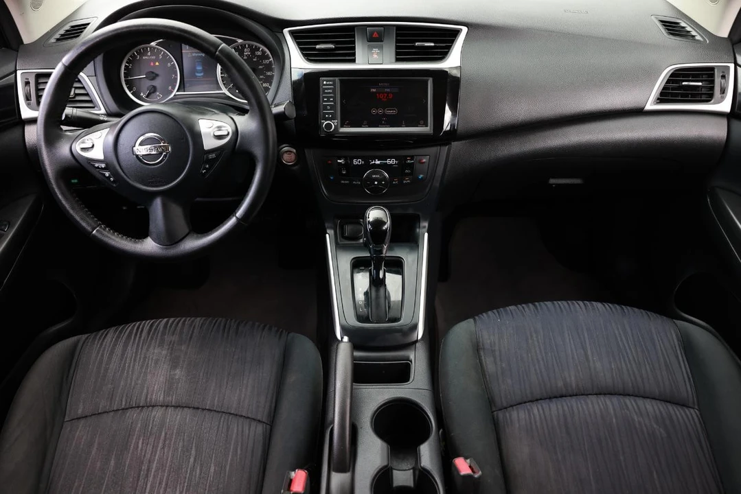 2019 Nissan Sentra 7th Gen - Image 2 of 21