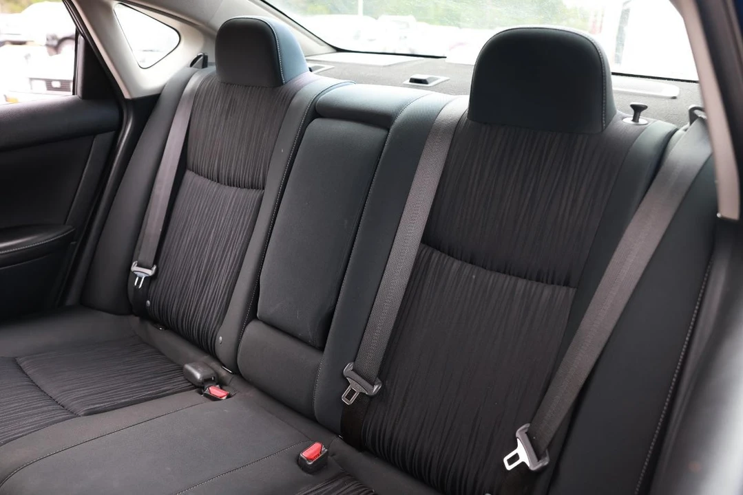 2019 Nissan Sentra 7th Gen - Image 8 of 21