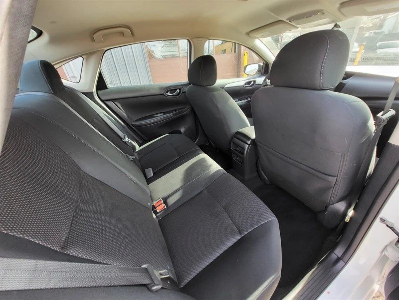 2019 Nissan Sentra 7th Gen - Image 9 of 16