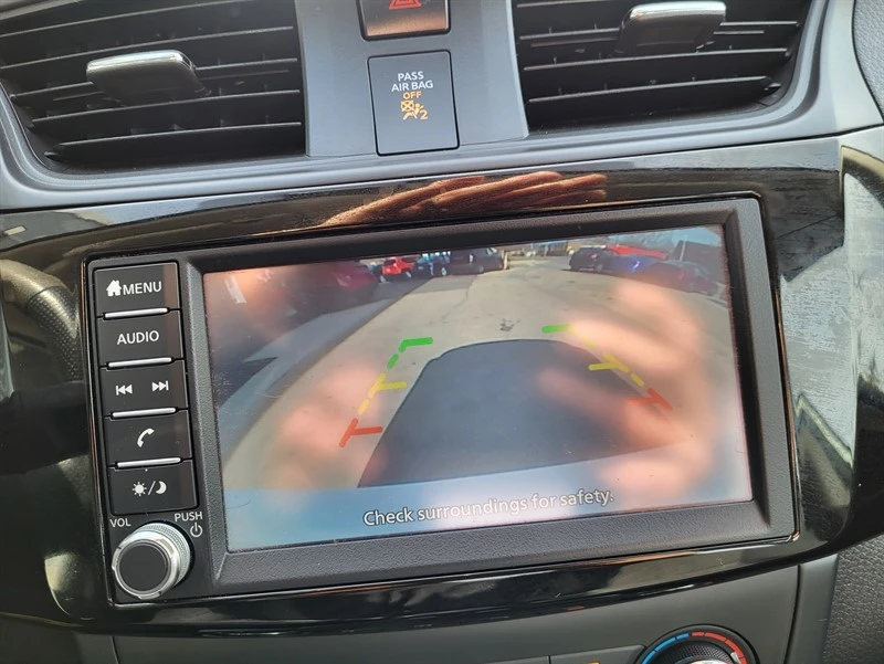 2019 Nissan Sentra 7th Gen - Image 15 of 16