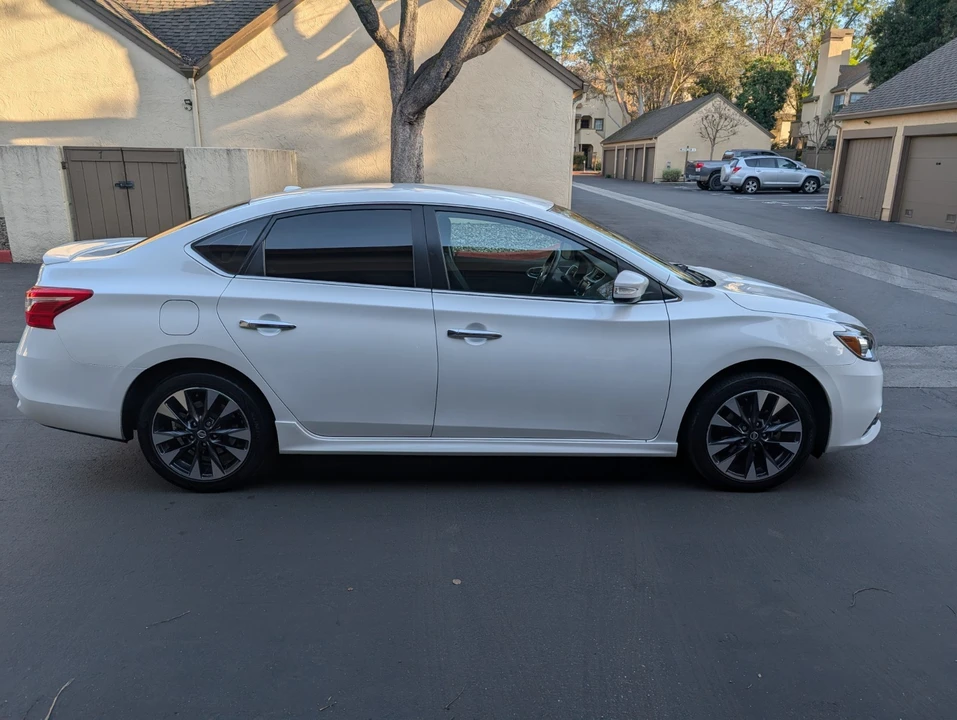 2019 Nissan Sentra 7th Gen - Image 2 of 21