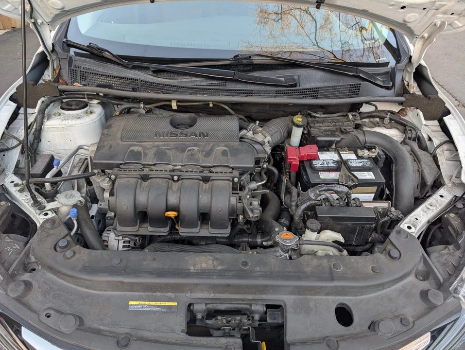 2019 Nissan Sentra 7th Gen - Image 16 of 21