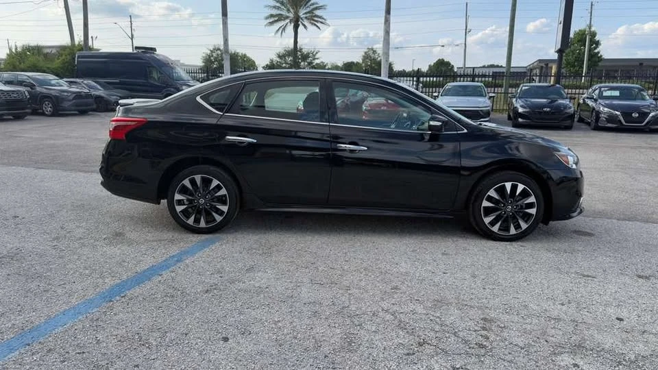 2019 Nissan Sentra 7th Gen - Image 9 of 11