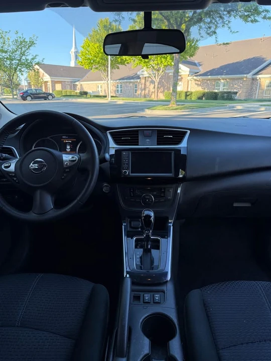 2019 Nissan Sentra 7th Gen - Image 8 of 11