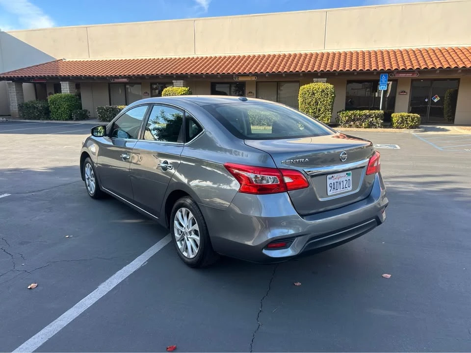 2019 Nissan Sentra 7th Gen - Image 3 of 17