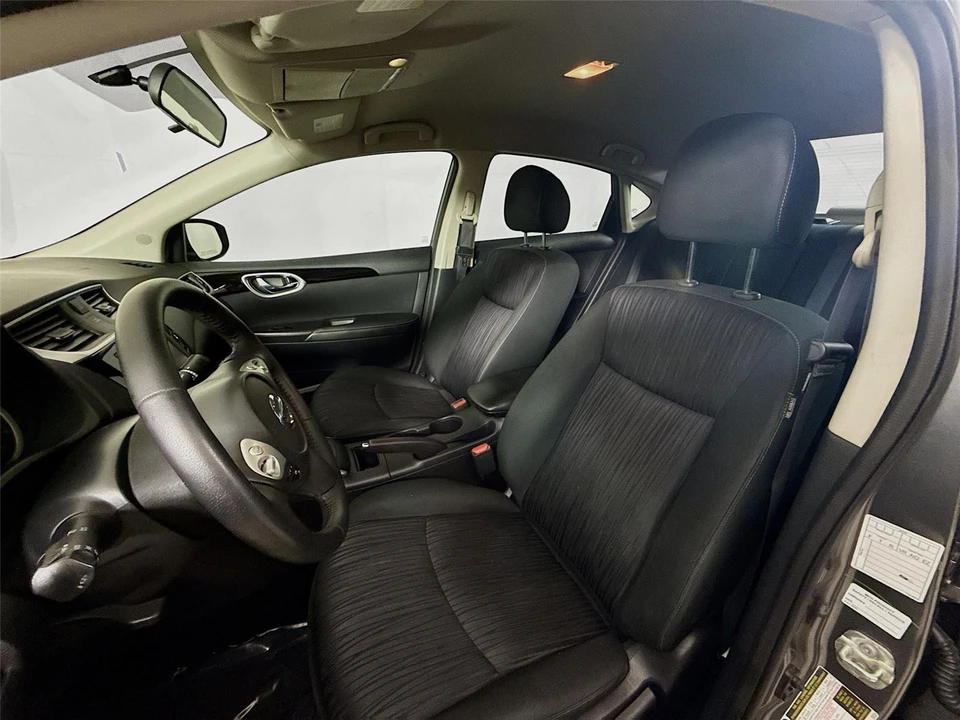 2019 Nissan Sentra 7th Gen - Image 18 of 21