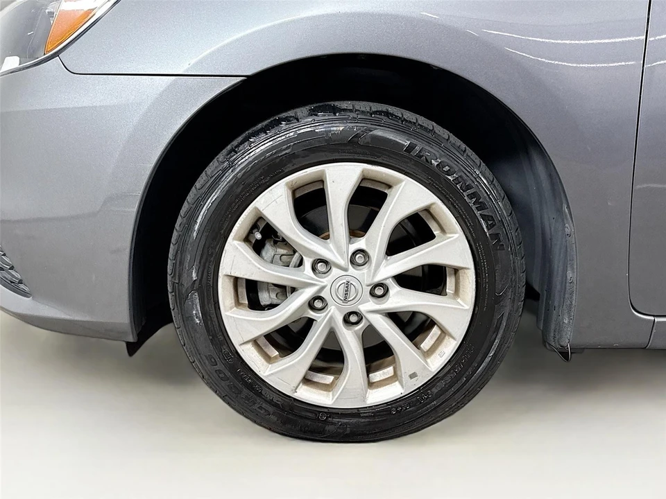 2019 Nissan Sentra 7th Gen - Image 13 of 14