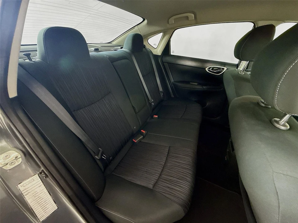 2019 Nissan Sentra 7th Gen - Image 20 of 21