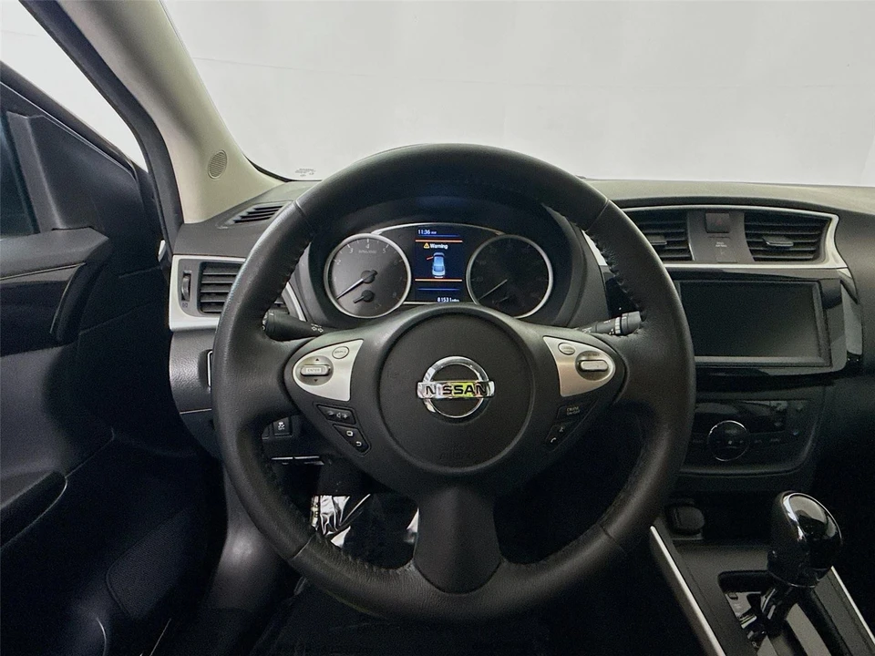 2019 Nissan Sentra 7th Gen - Image 11 of 21