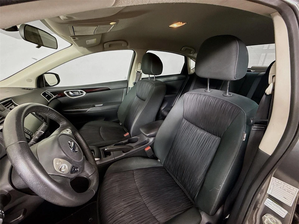2019 Nissan Sentra 7th Gen - Image 12 of 14