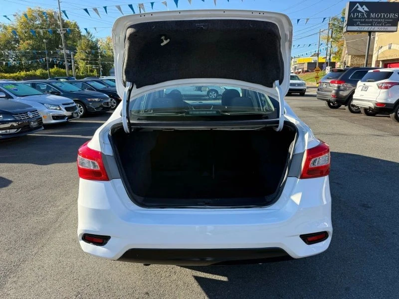 2019 Nissan Sentra 7th Gen - Image 11 of 12