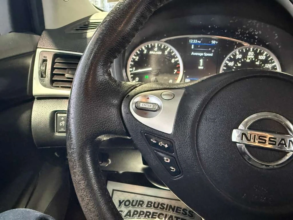 2019 Nissan Sentra 7th Gen - Image 11 of 21