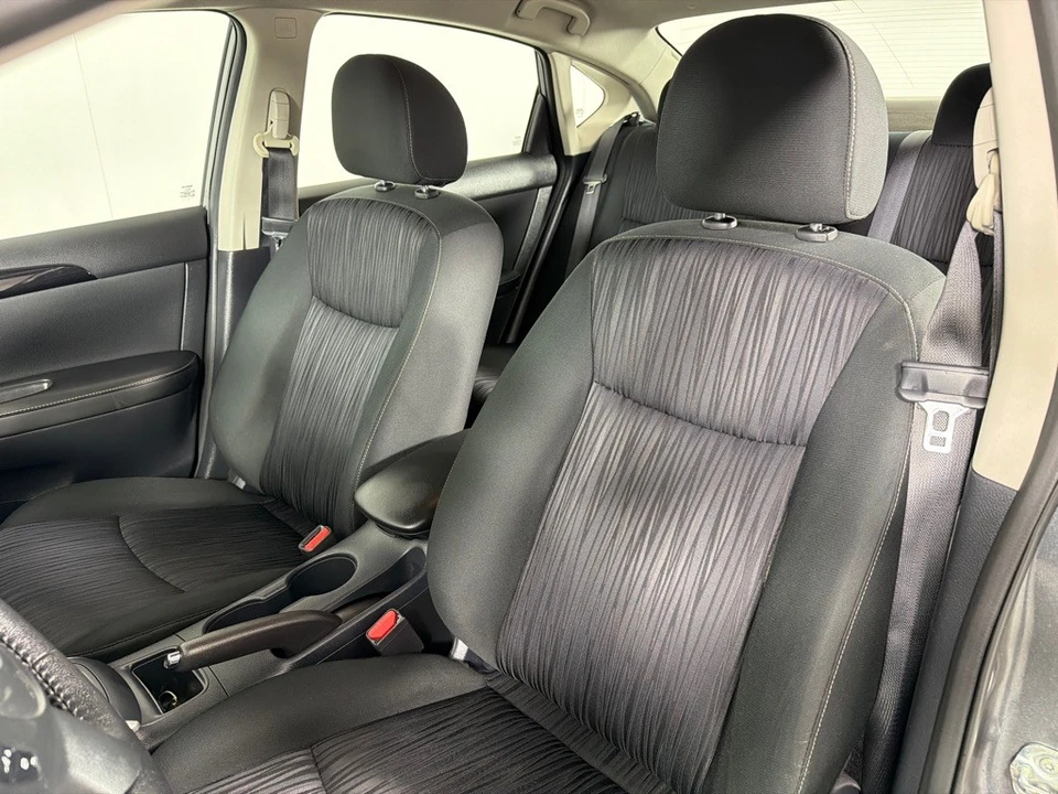 2019 Nissan Sentra 7th Gen - Image 13 of 21