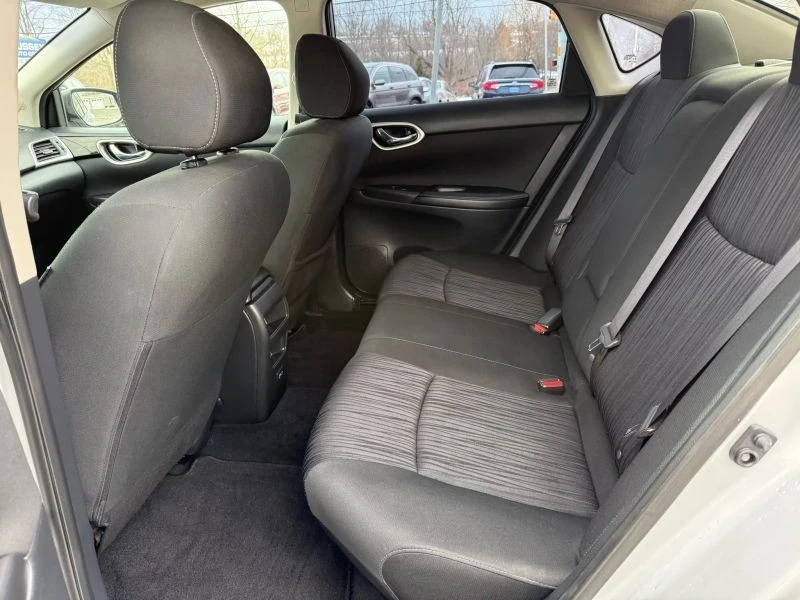 2019 Nissan Sentra 7th Gen - Image 10 of 12