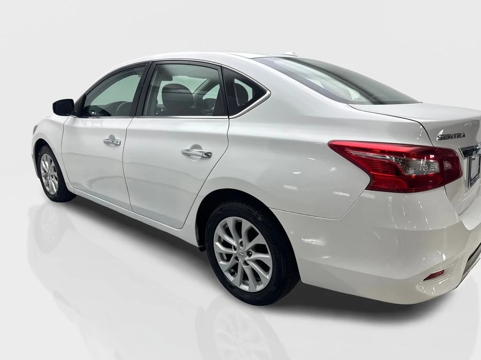 2019 Nissan Sentra 7th Gen - Image 14 of 21