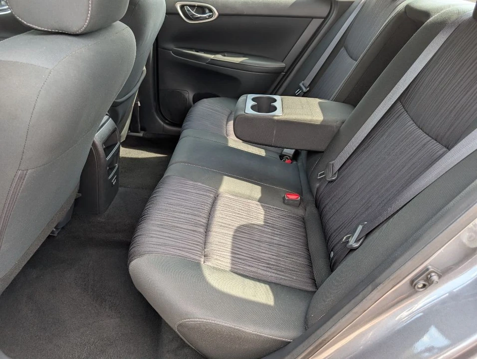 2019 Nissan Sentra 7th Gen - Image 16 of 21