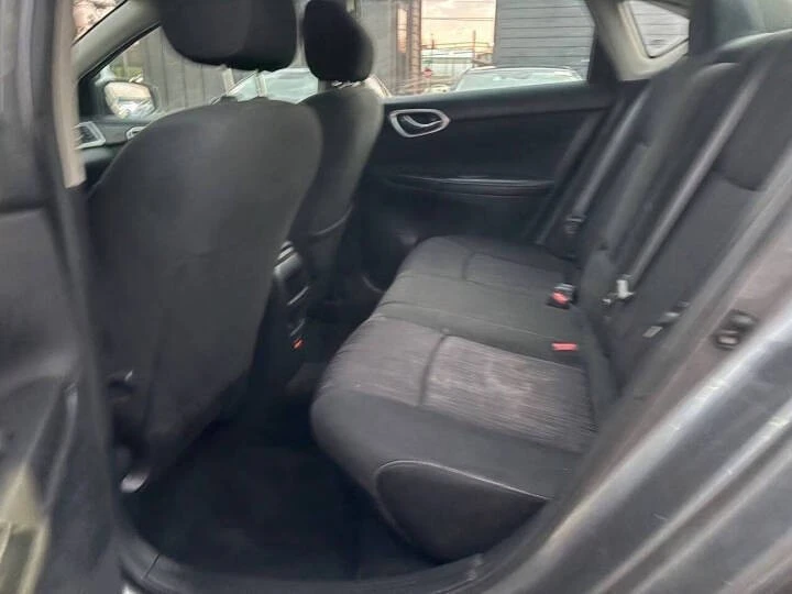 2019 Nissan Sentra 7th Gen - Image 10 of 11