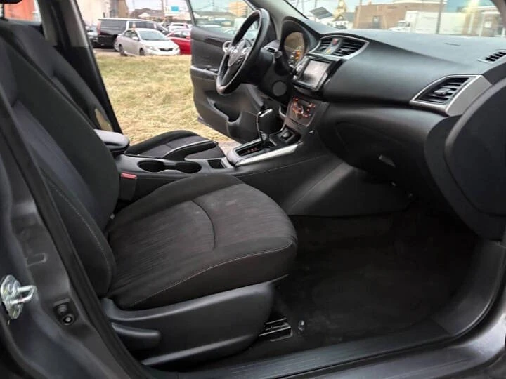 2019 Nissan Sentra 7th Gen - Image 8 of 11