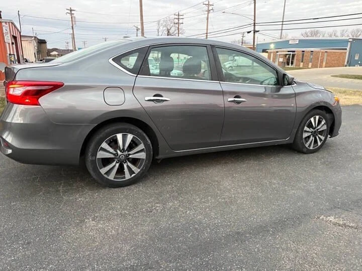 2019 Nissan Sentra 7th Gen - Image 4 of 11