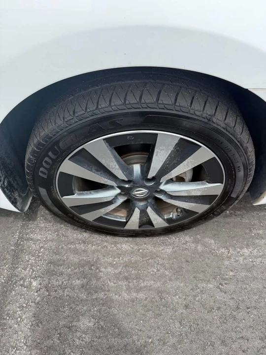 2019 Nissan Sentra 7th Gen - Image 7 of 18