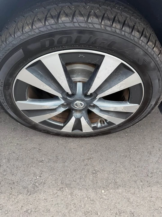 2019 Nissan Sentra 7th Gen - Image 9 of 18