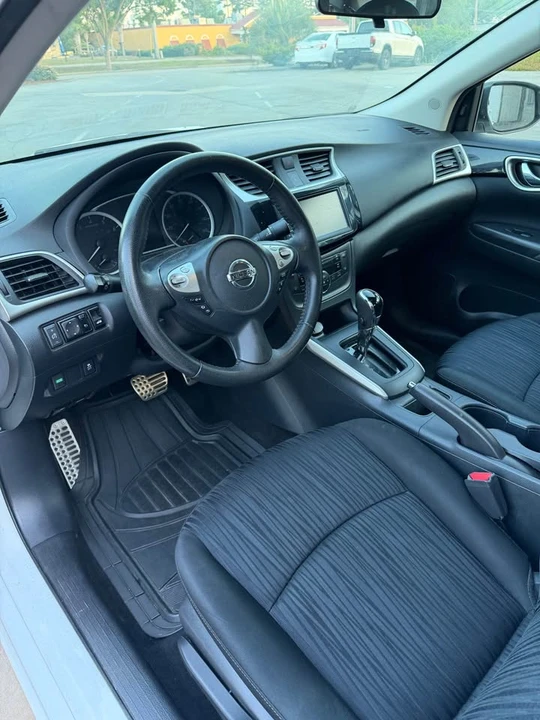 2019 Nissan Sentra 7th Gen - Image 18 of 18