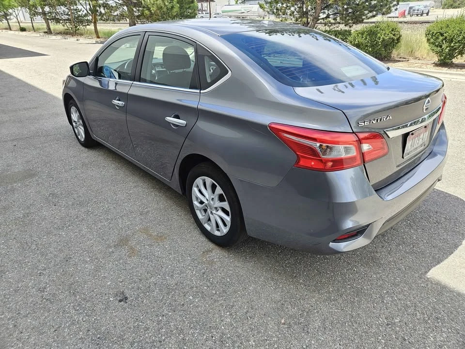 2019 Nissan Sentra 7th Gen - Image 4 of 15