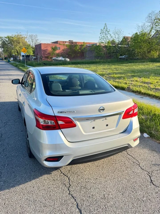 2019 Nissan Sentra 7th Gen - Image 6 of 11