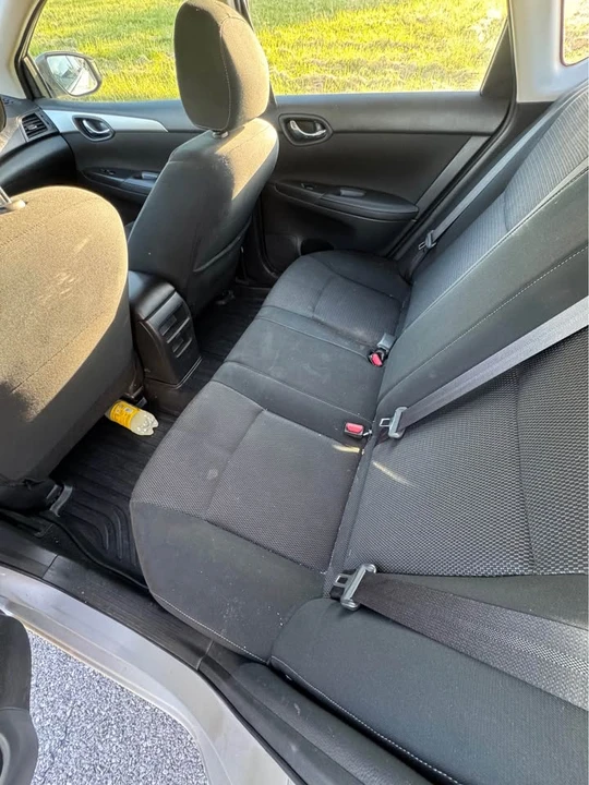 2019 Nissan Sentra 7th Gen - Image 9 of 11