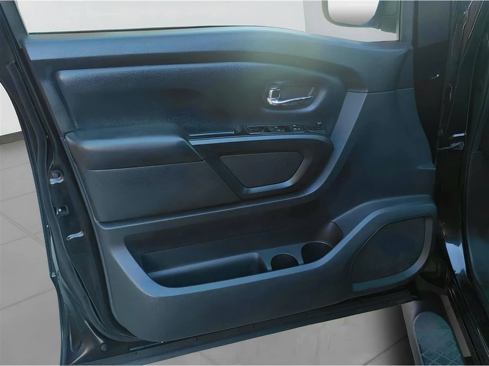 2019 Nissan Titan 2nd Gen - Image 15 of 28