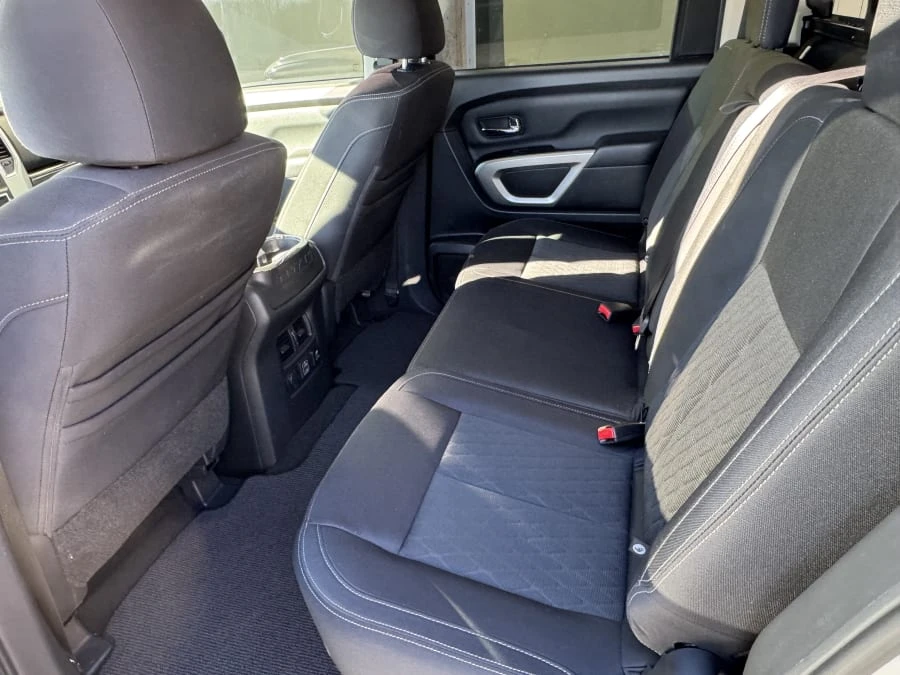 2019 Nissan Titan 2nd Gen - Image 6 of 10