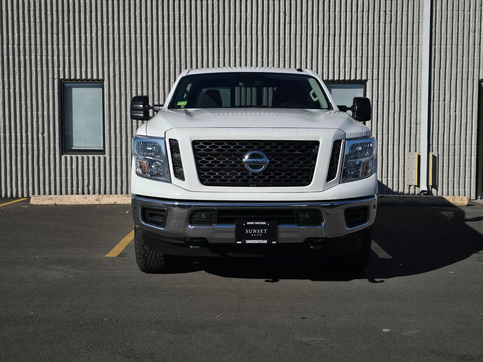2019 Nissan Titan 2nd Gen - Image 6 of 31