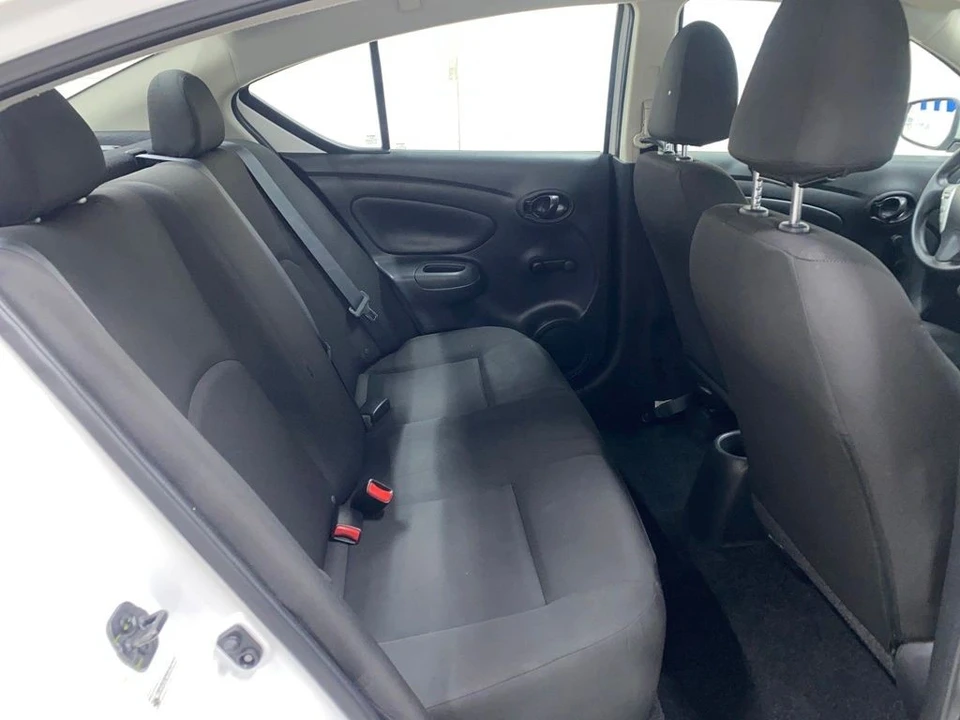 2019 Nissan Versa - Image 9 of 12