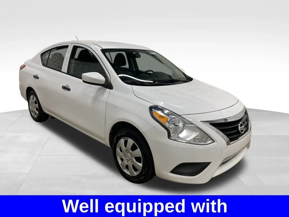 2019 Nissan Versa - Image 3 of 12