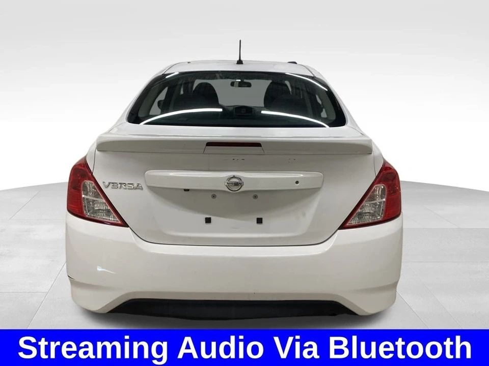 2019 Nissan Versa - Image 5 of 12