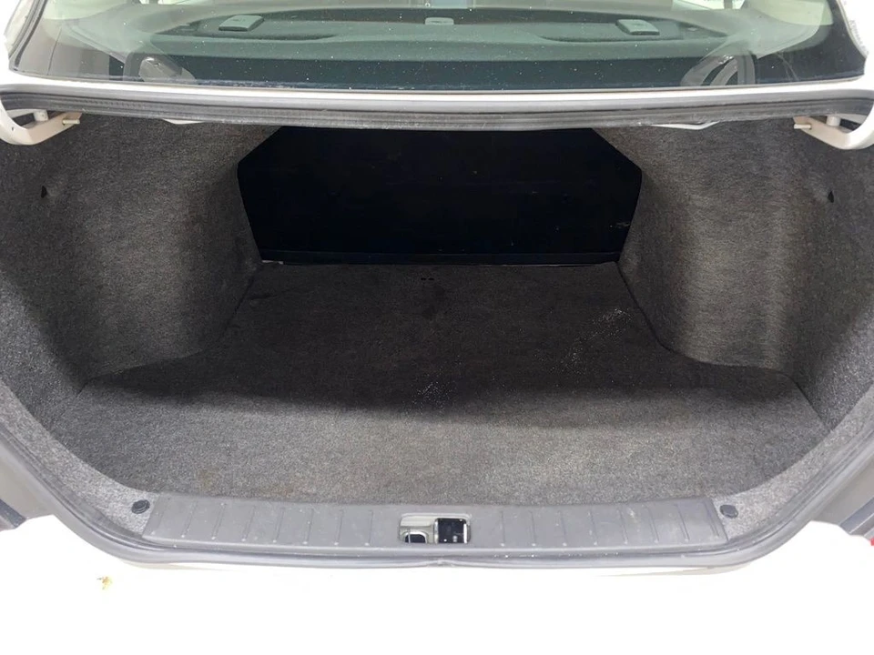 2019 Nissan Versa - Image 12 of 12