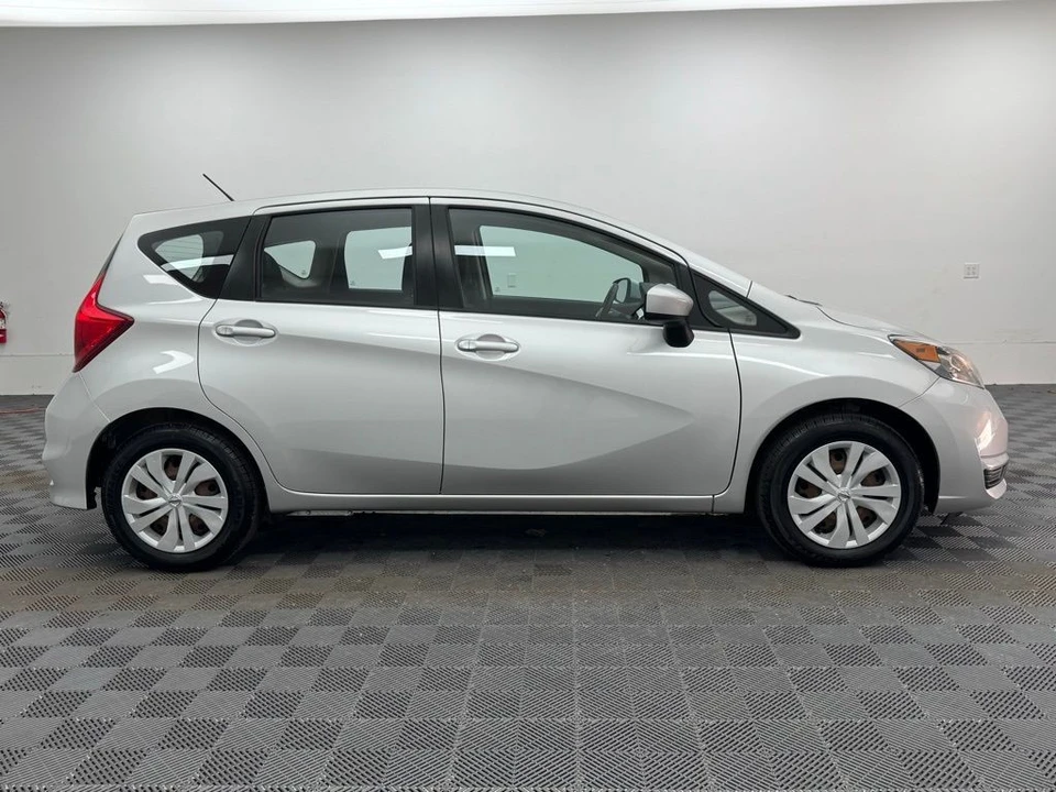 2019 Nissan Versa - Image 5 of 12