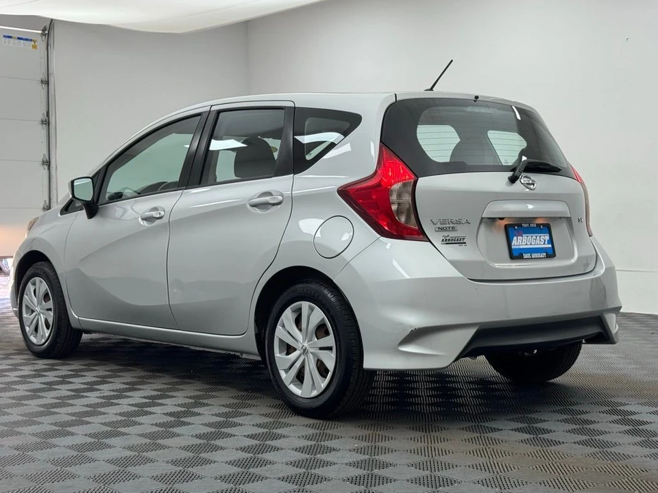 2019 Nissan Versa - Image 9 of 12