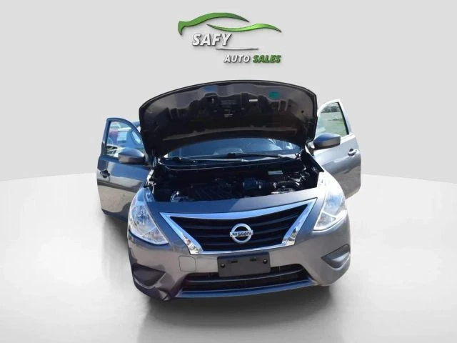 2019 Nissan Versa - Image 16 of 21