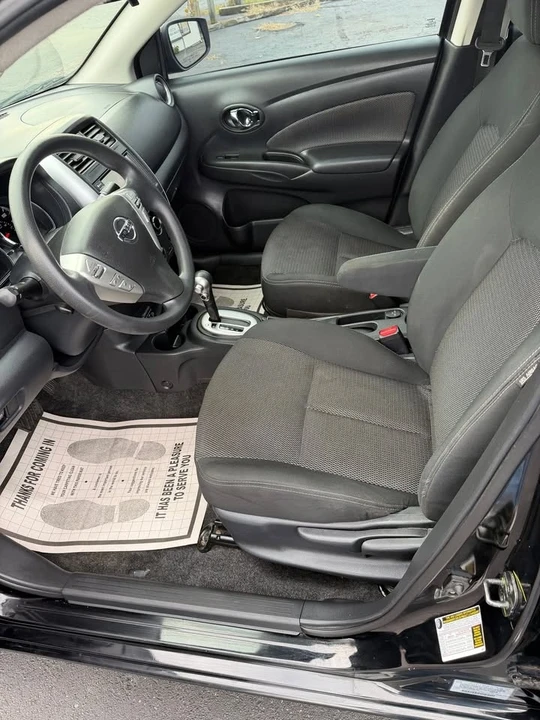 2019 Nissan Versa - Image 5 of 9