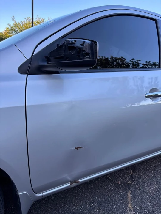 2019 Nissan Versa - Image 11 of 12